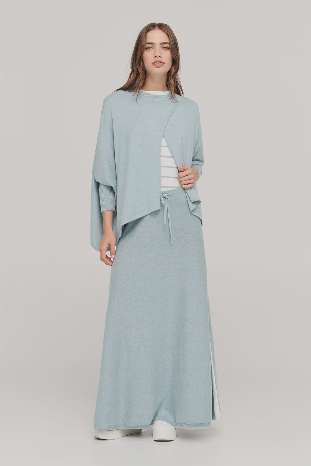 Complacent Skirt-Mist/Ivory