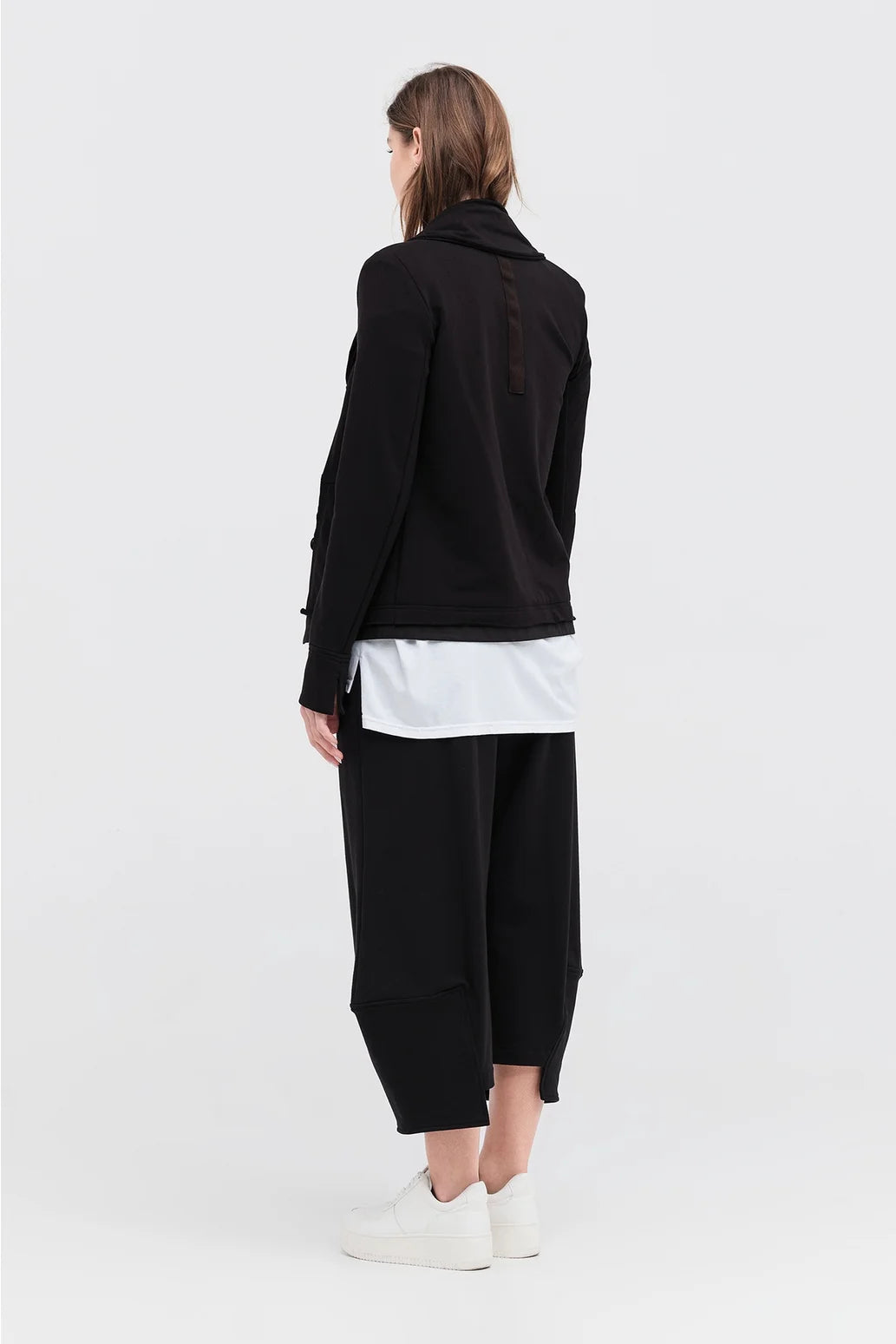 Turned Jacket / Black