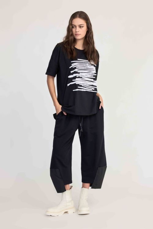 Strip Module Tee / Black-Ivory