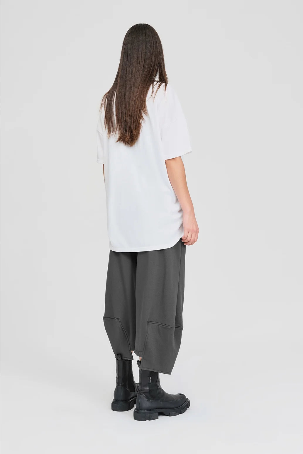Between Module Tee / Ivory-Pewter