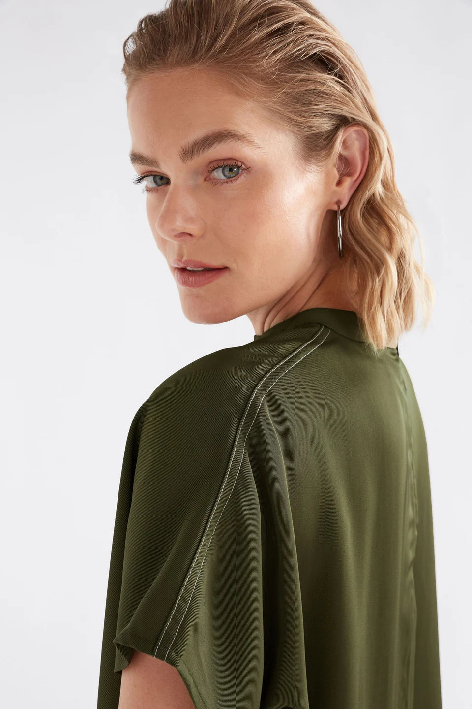 Hullu Top / Bright Olive