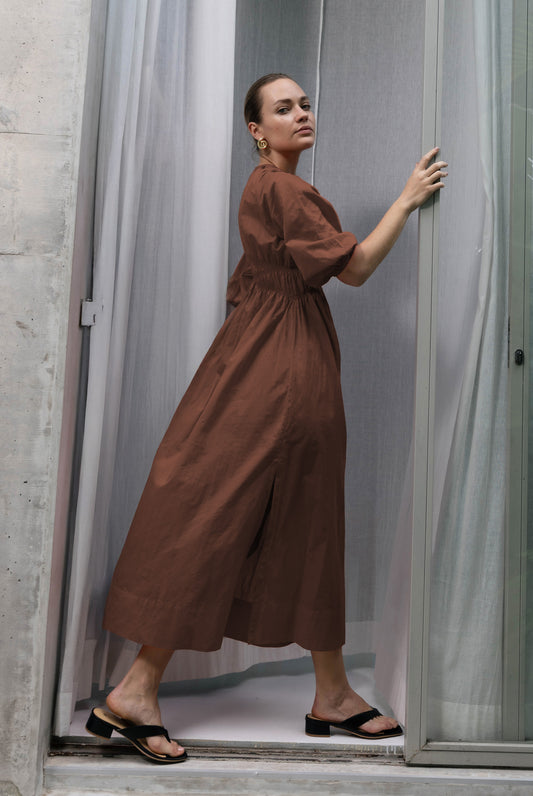 Agnes Dress / Brandy Brown