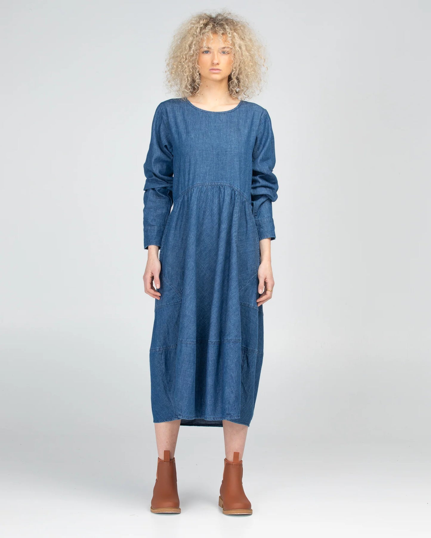 Guru Dress / Mid Wash Denim