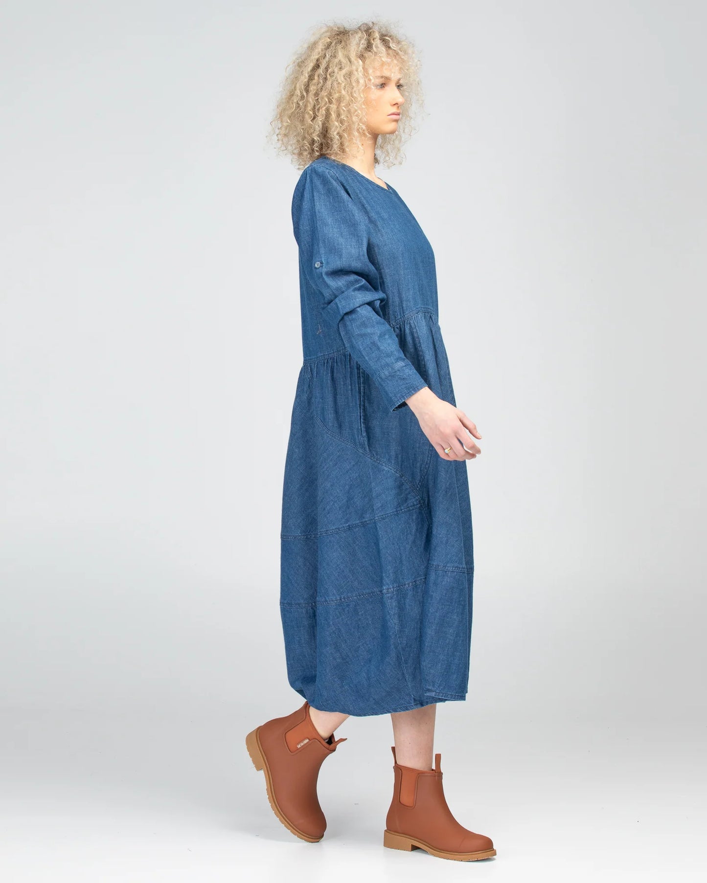 Guru Dress / Mid Wash Denim