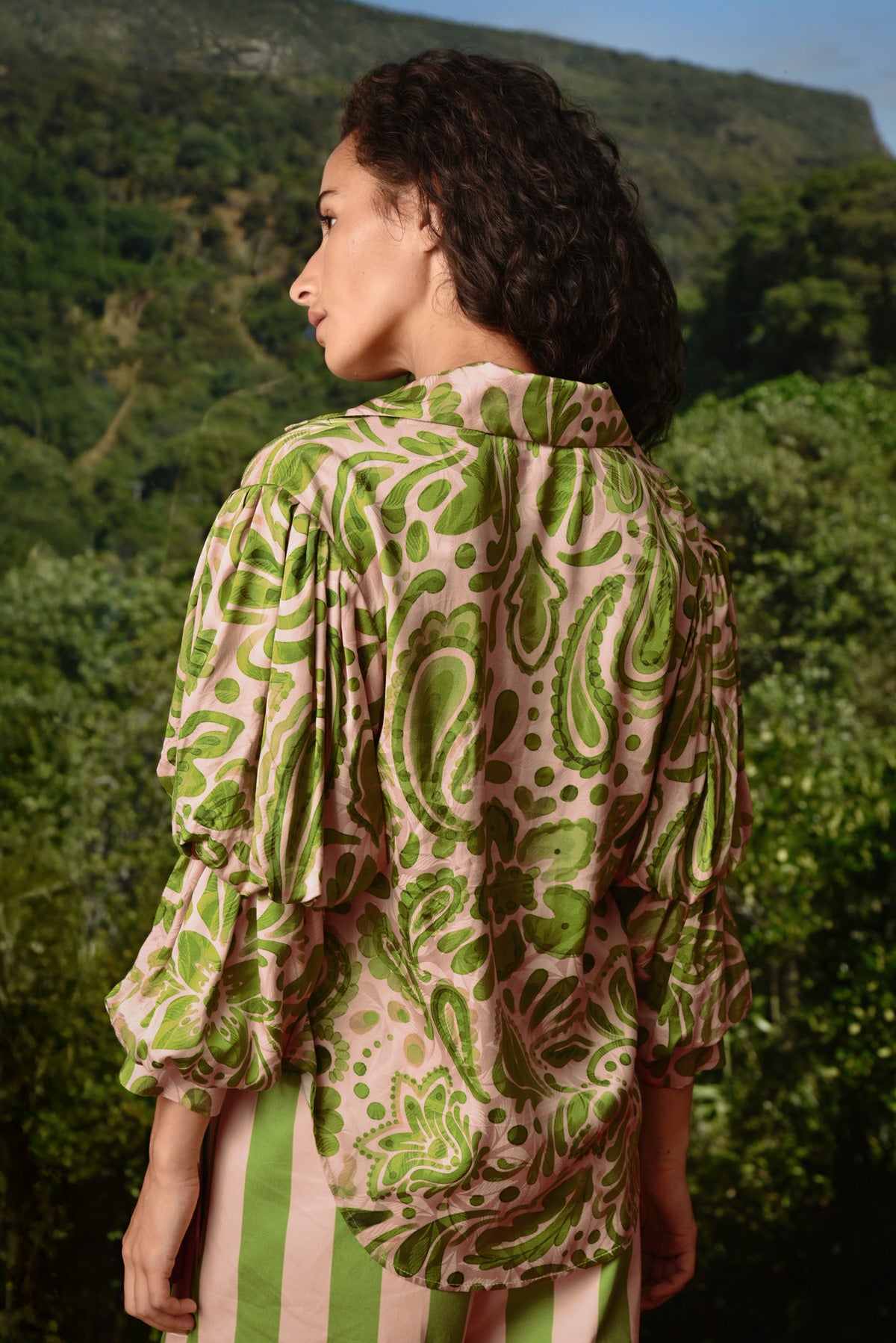 Pleat and Greet Top / Blush-Green Floral