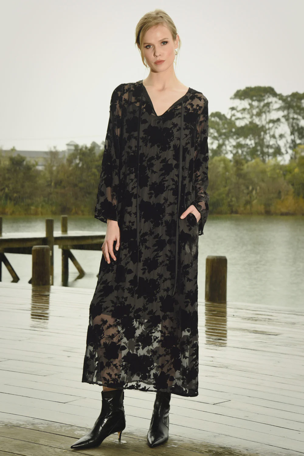 Not Afraid of the Dark Dress /Black