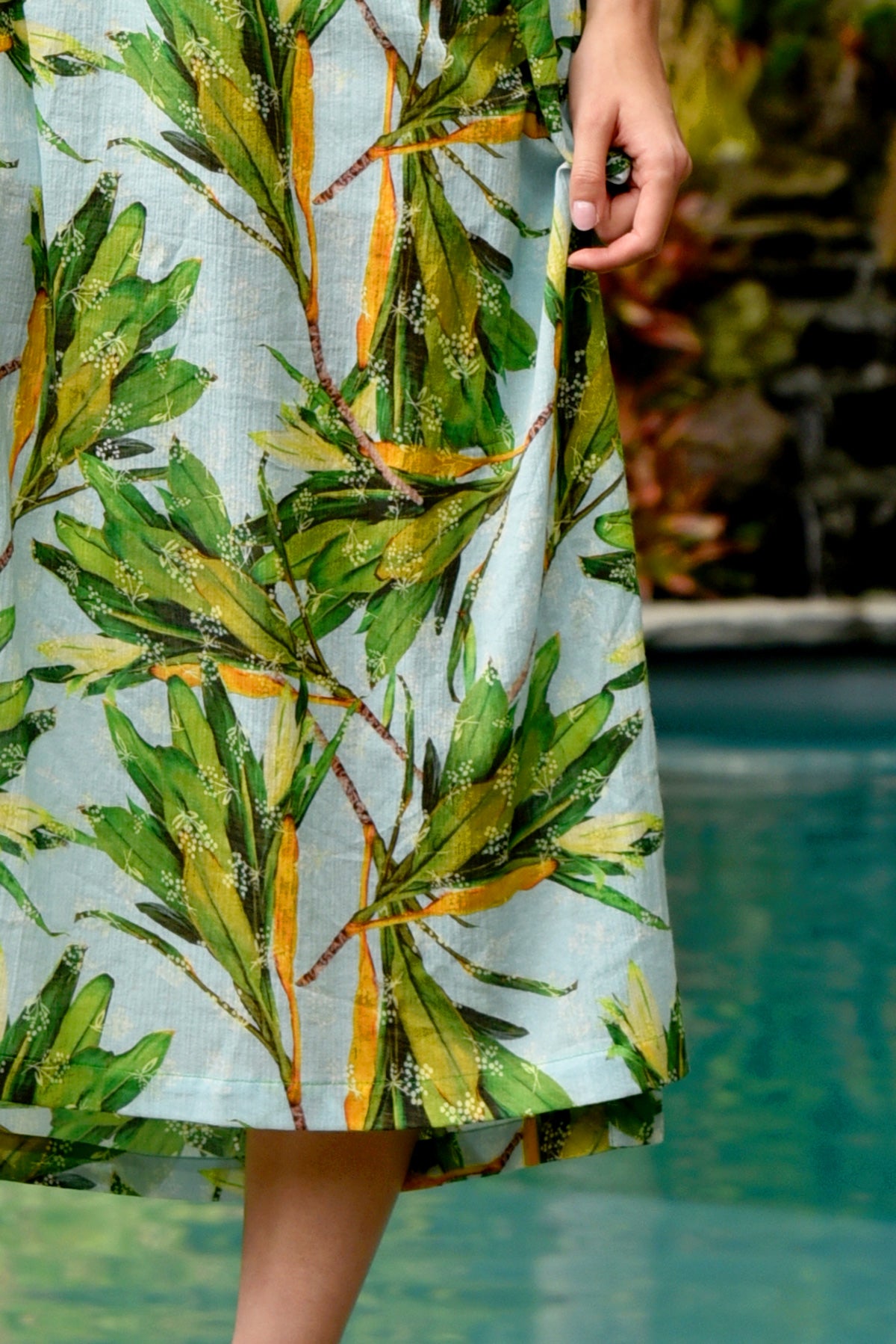 Shoulder On Dress / Blue Floral