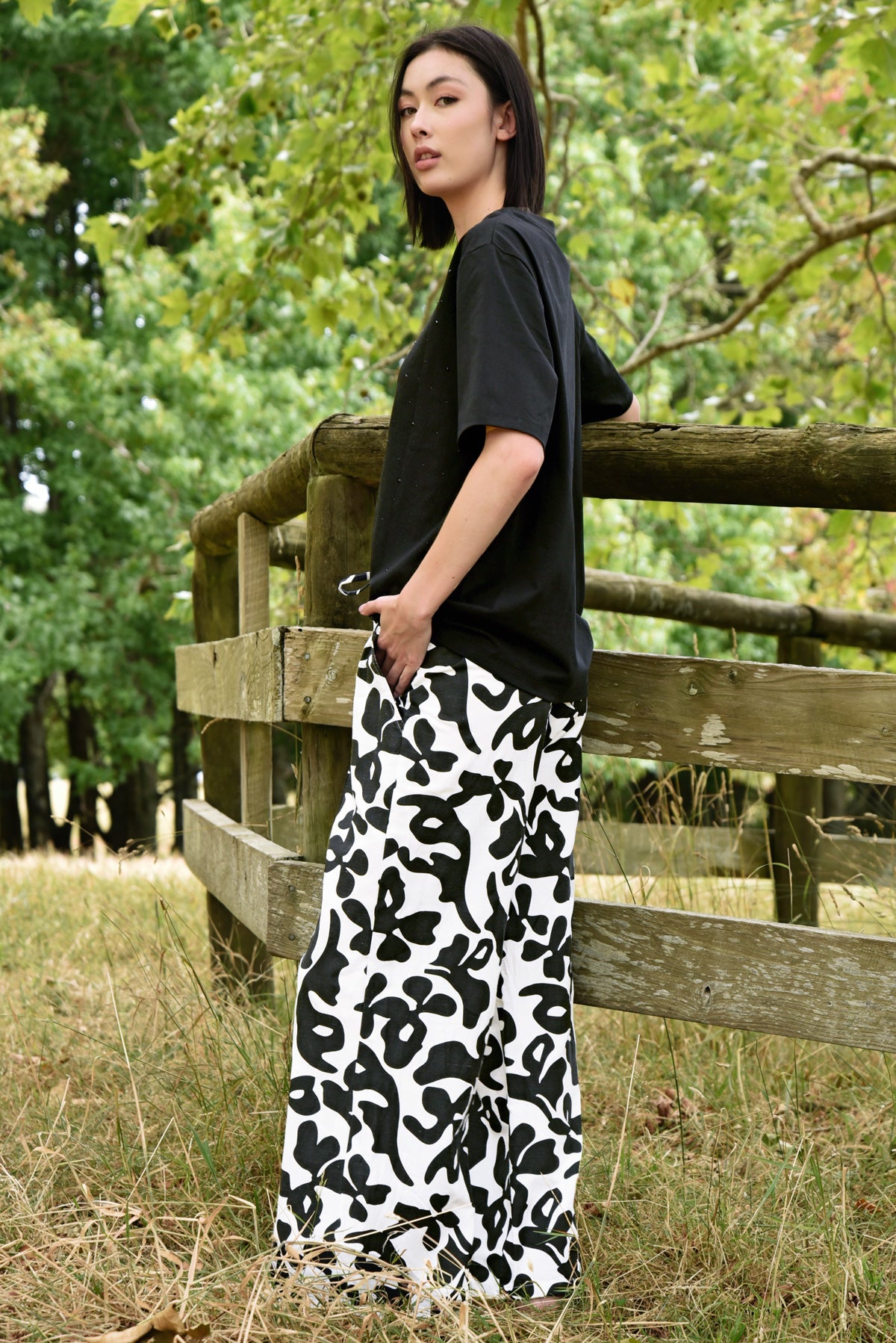 Take Your Lead Pant / Black-White