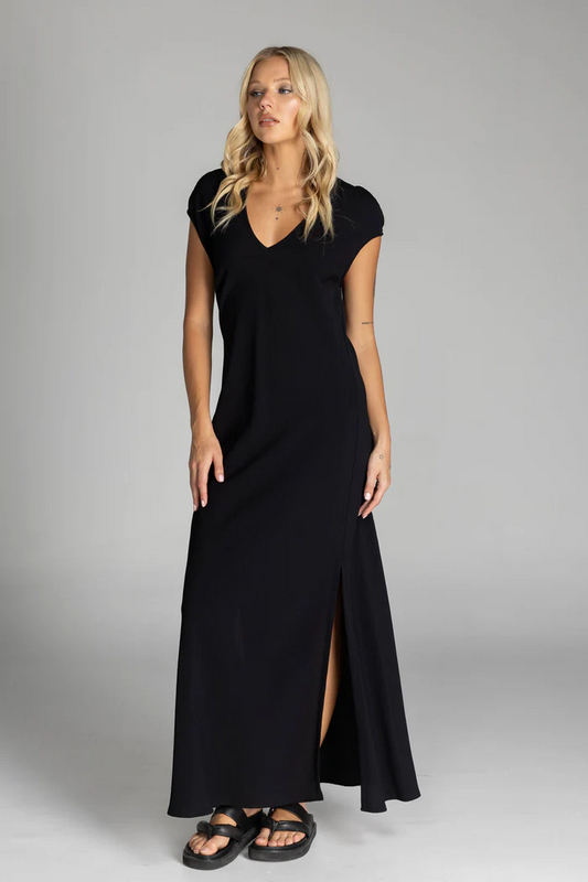 Deep In My Heart Dress / Black