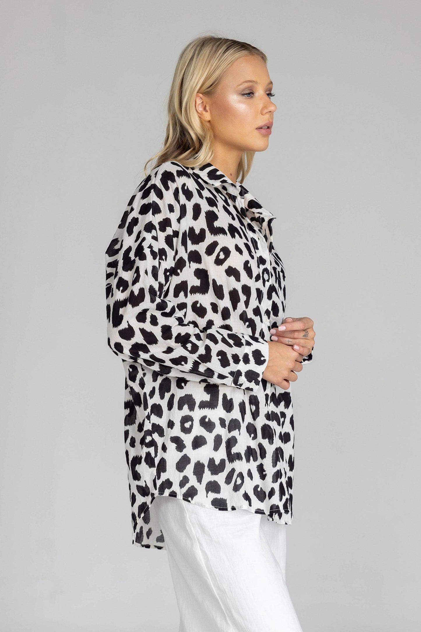 Defiant Shirt / Ivory with Black Leopard Print