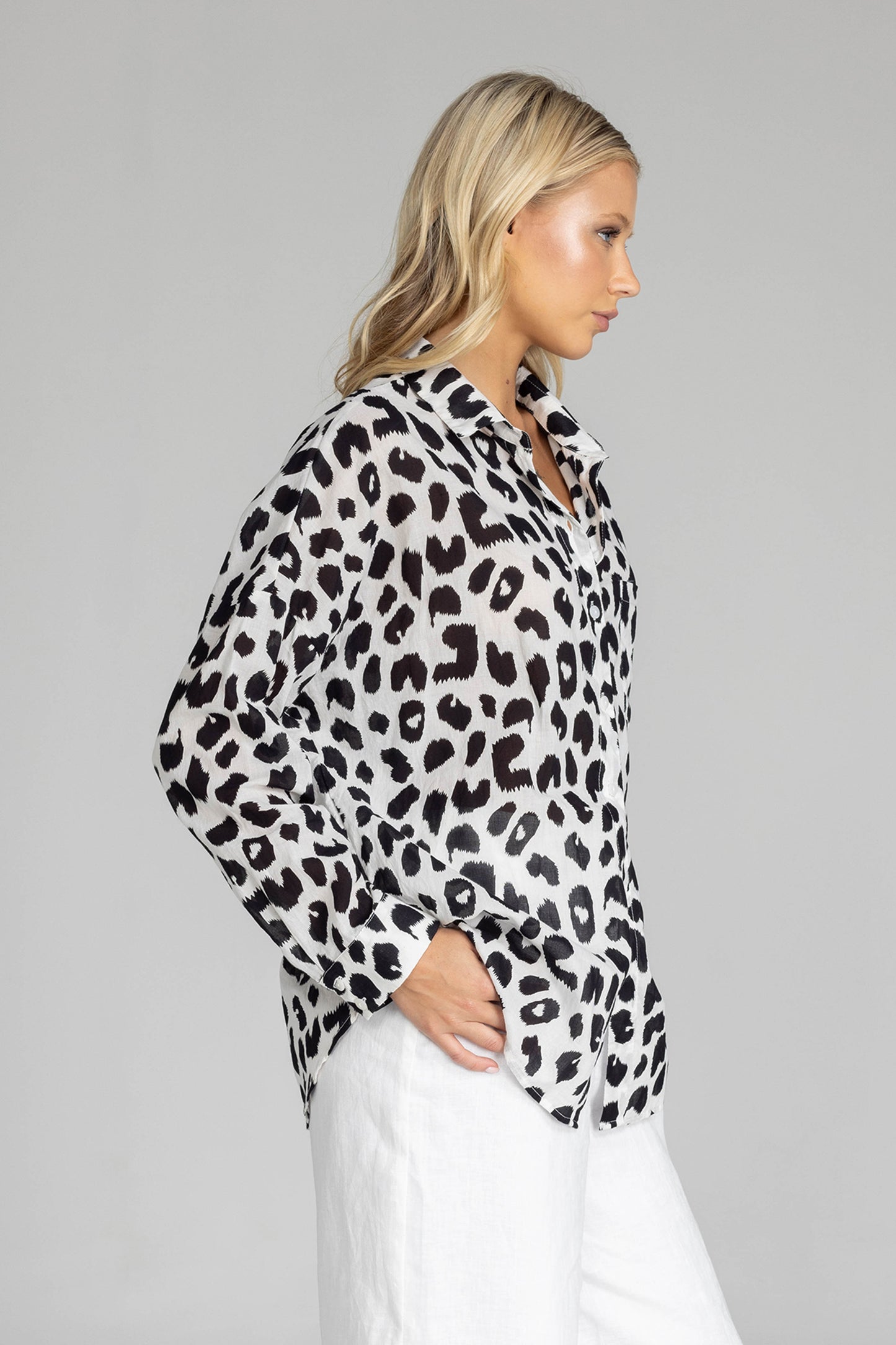 Defiant Shirt / Ivory with Black Leopard Print