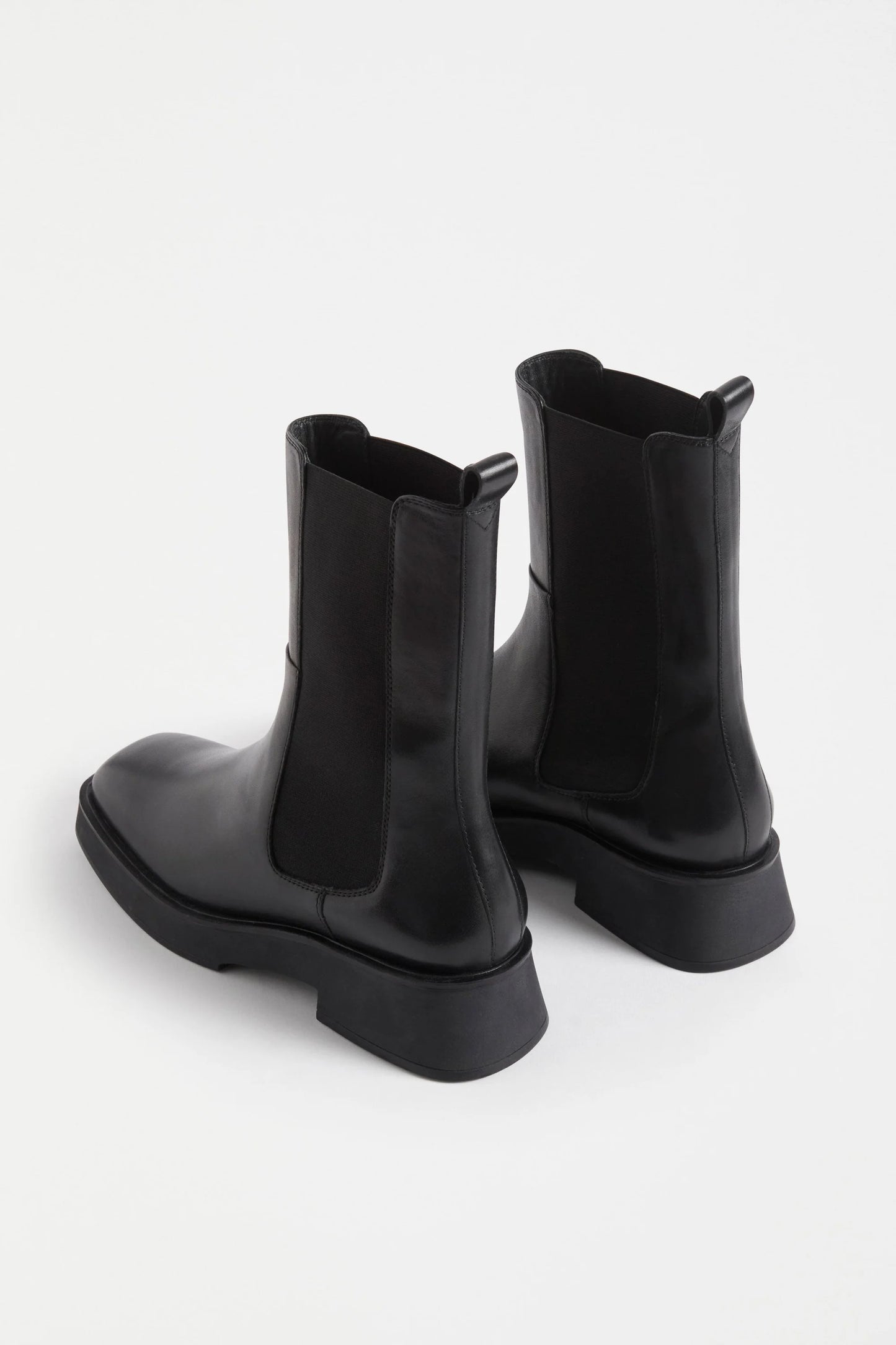 Irsa Boot / Black