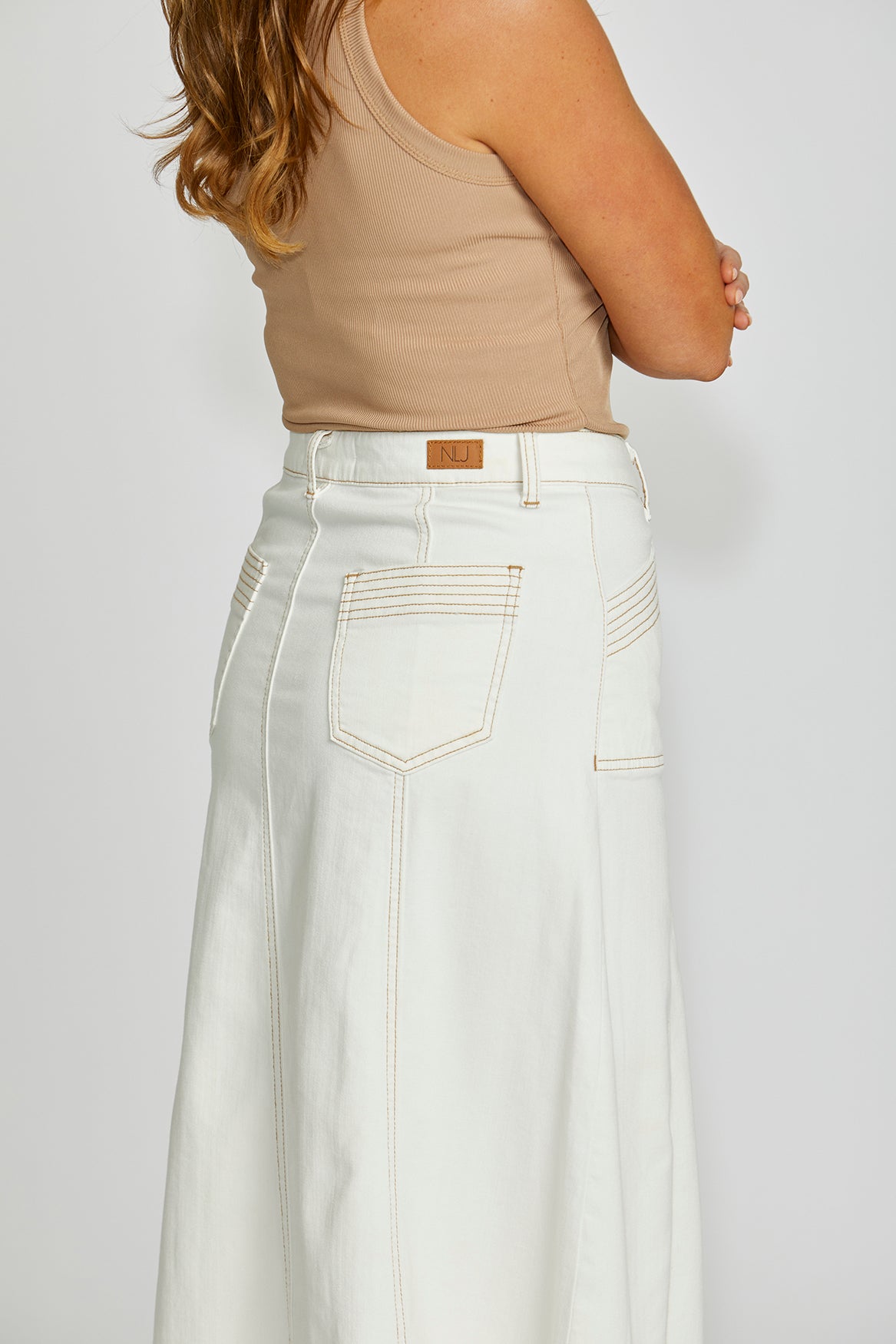 Kenley Denim Skirt / Milk-Tan