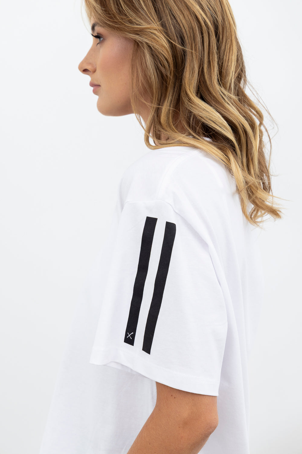 Motion Moods V Tee / White