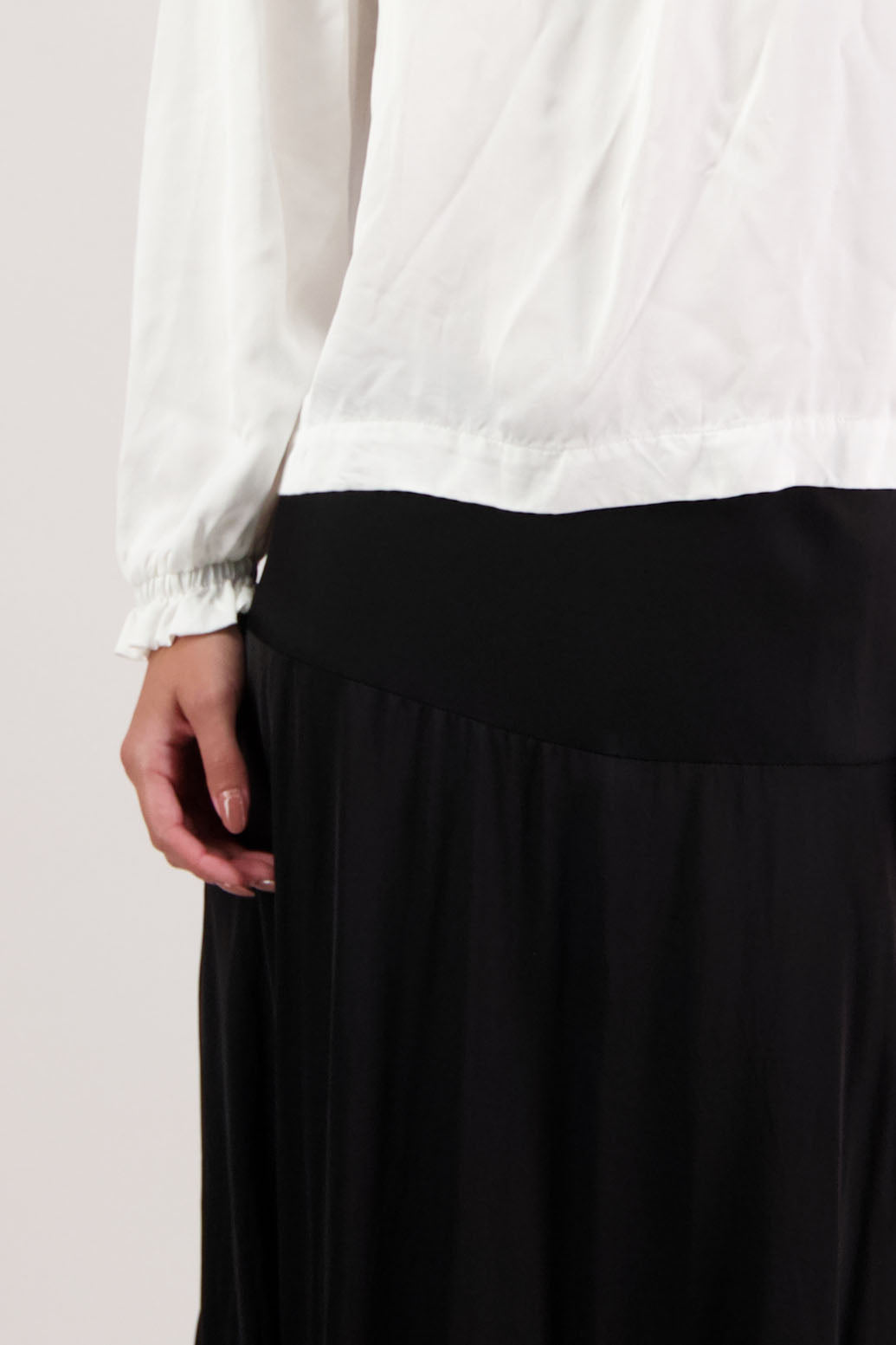 Rosetta Skirt / Black