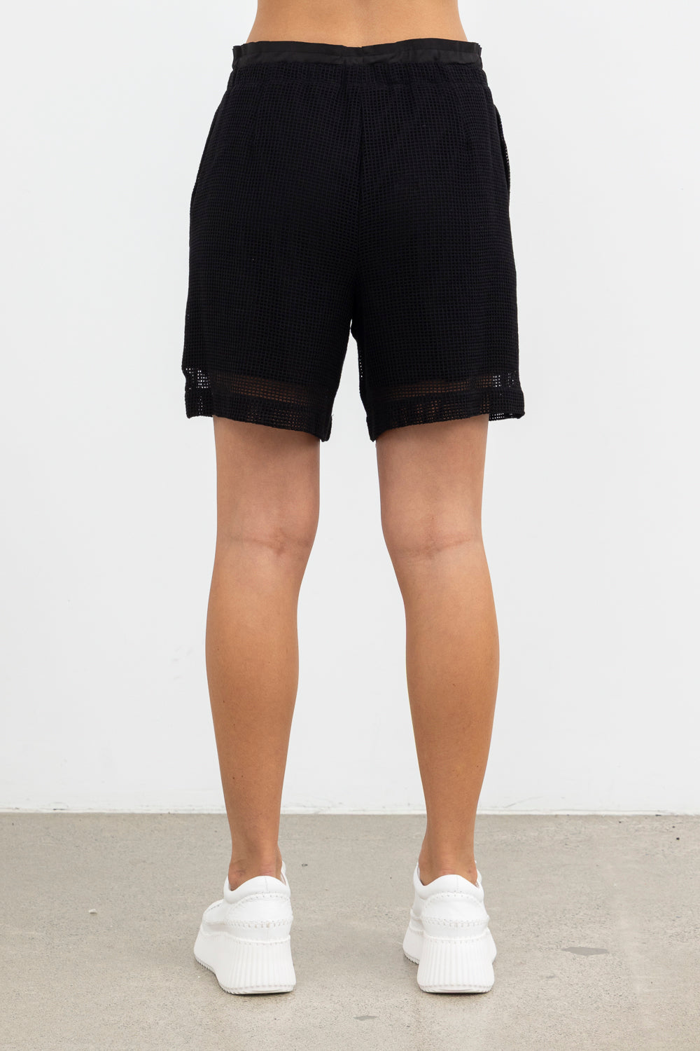 Snapshot Chic Short / Black