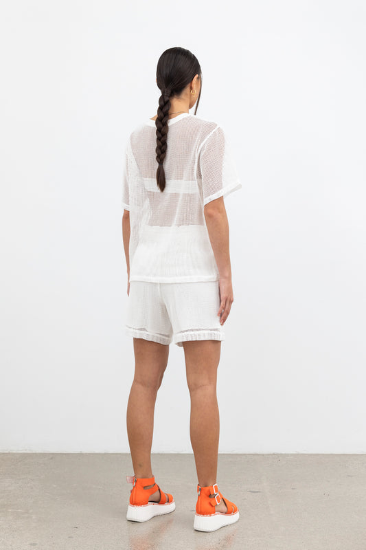 Snapshot Chic Short / White