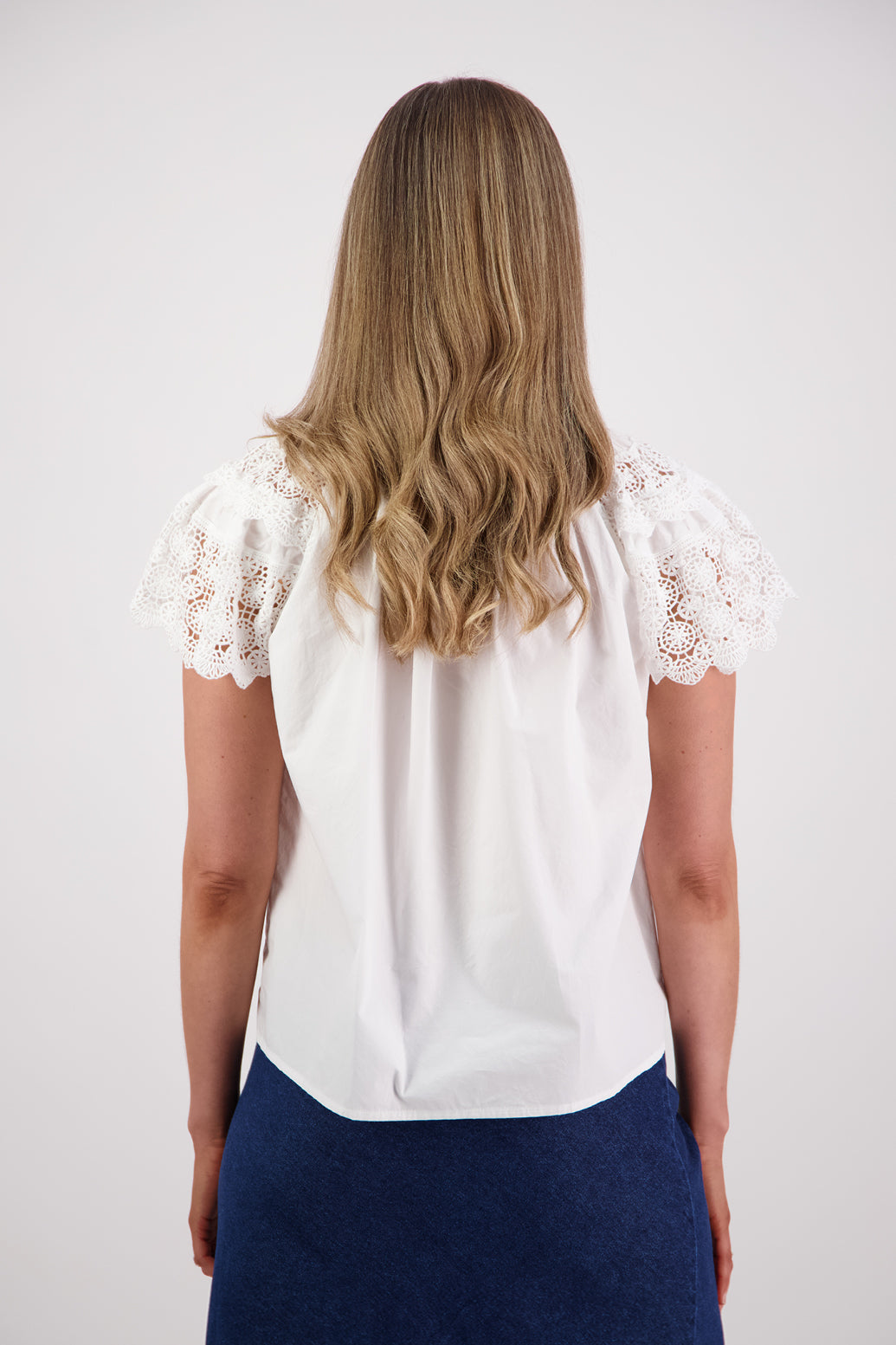 Sebbie Top / White