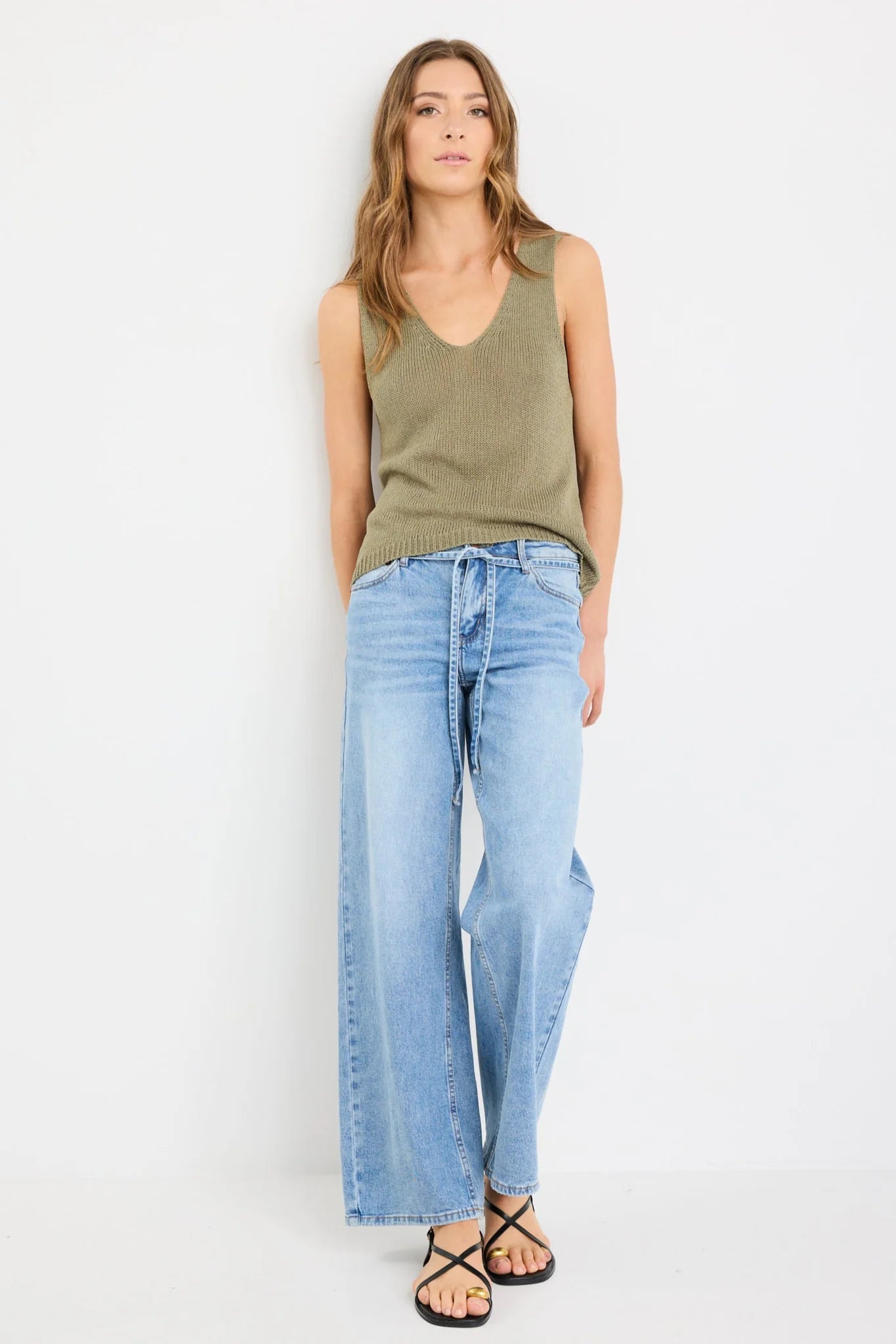 Settler V Neck Sleeveless Knit Top / Khaki