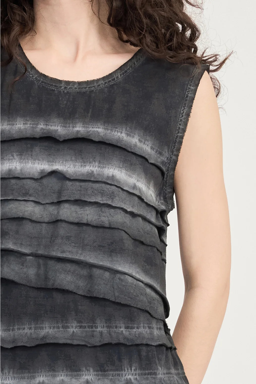Strand Singlet Dress / Black-Grey