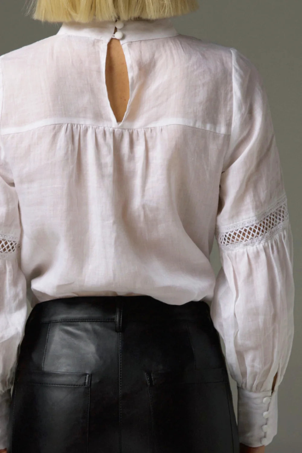 Citation Top / Porcelain