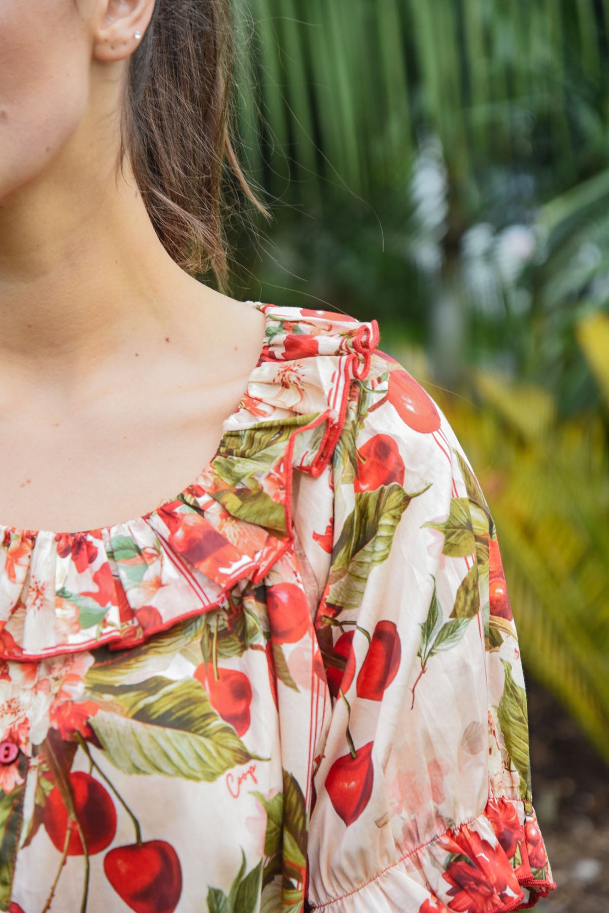 Frill-Anthropy Top / Cherry