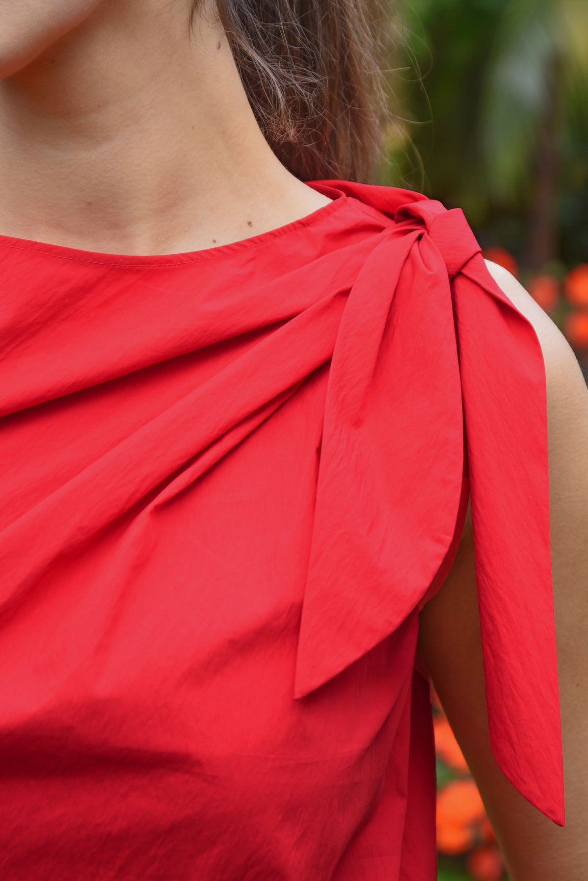 Top Knot Top / Red