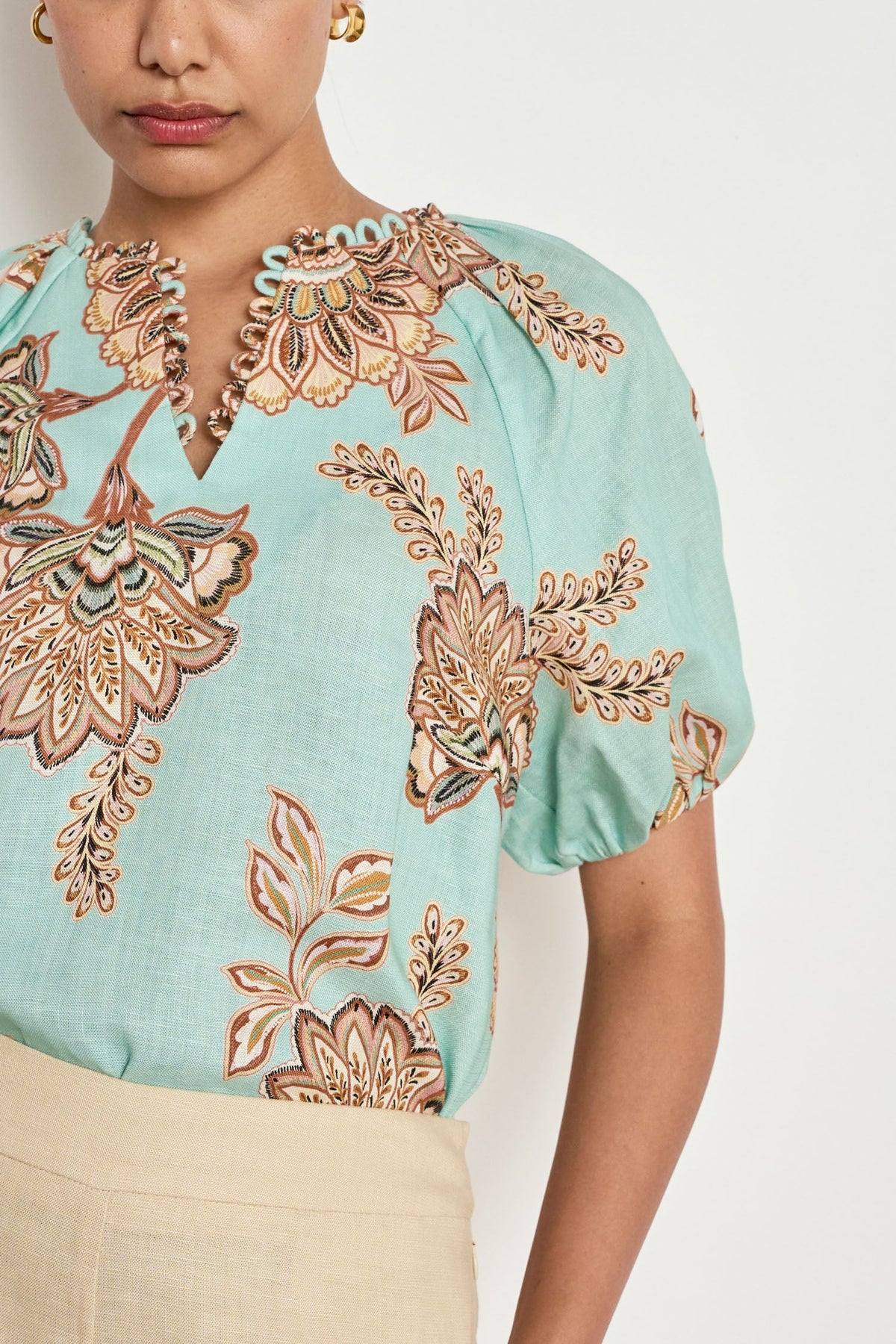 Perceive Top / Mint Kgari