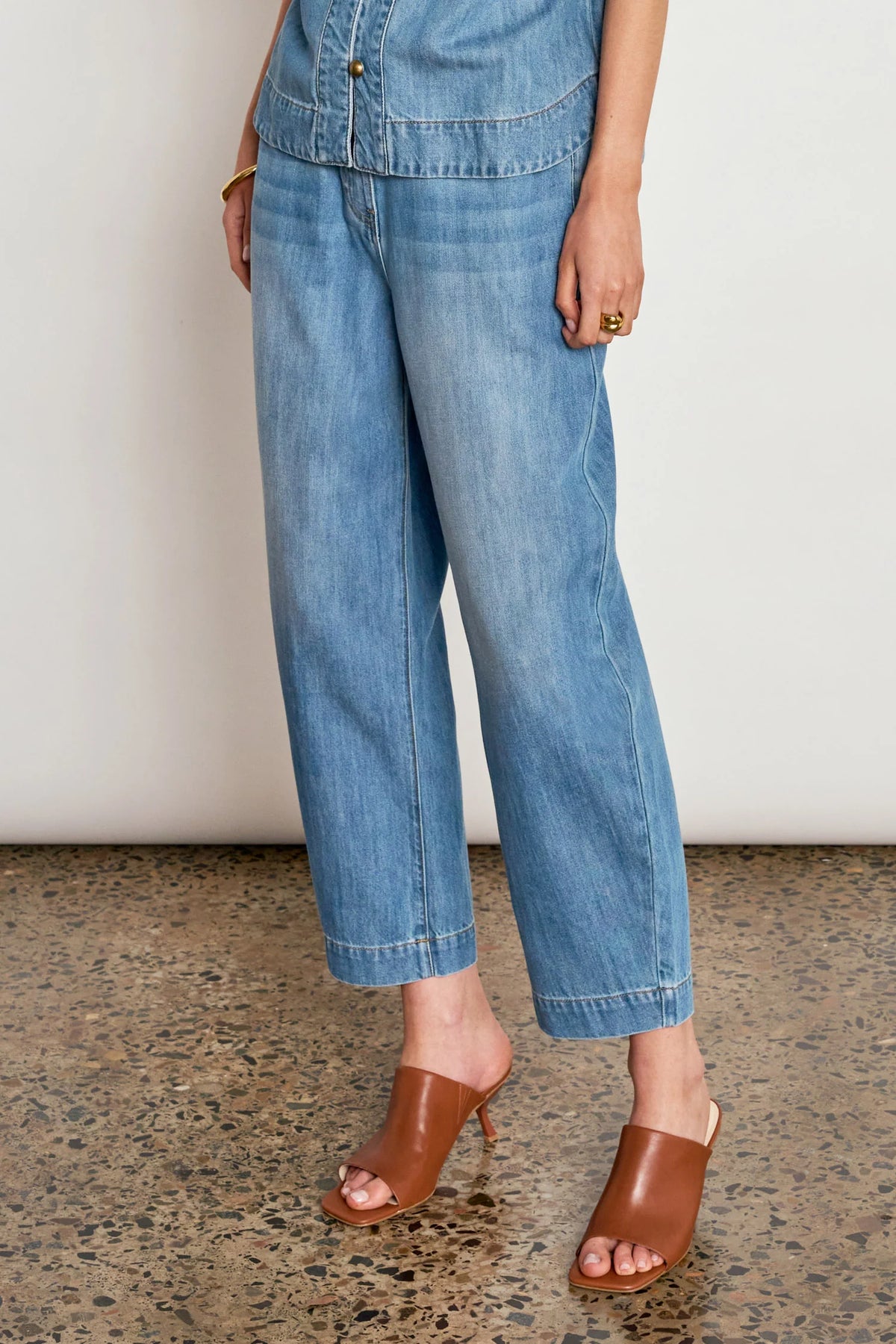 Ascend Pant / Mid Wash Denim