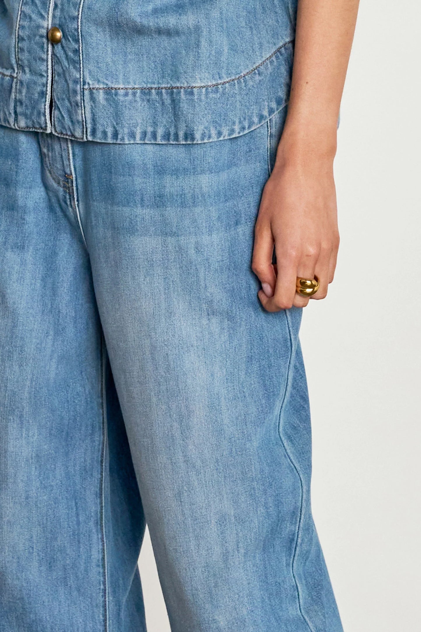 Ascend Pant / Mid Wash Denim