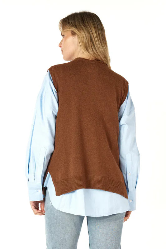 Essential Button Vest / Coffee