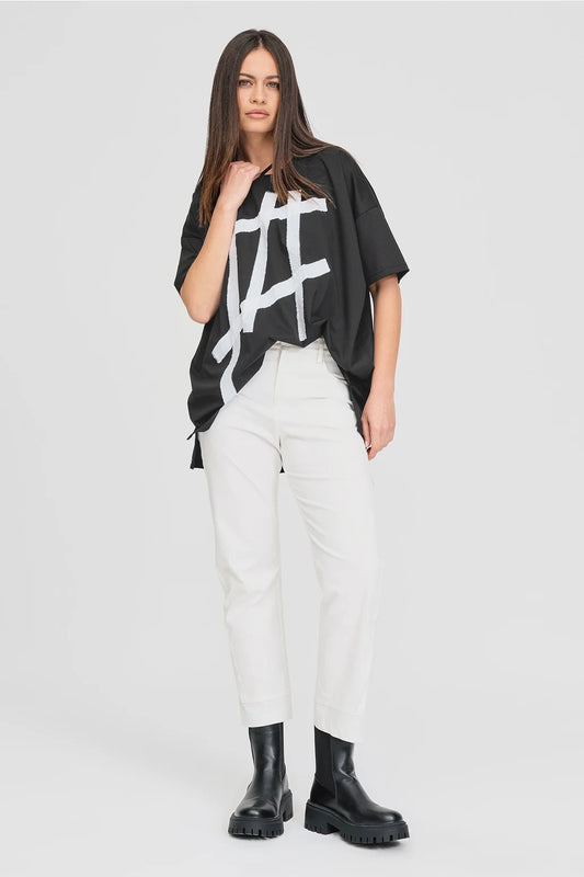 Between Module Tee / Black-Ivory