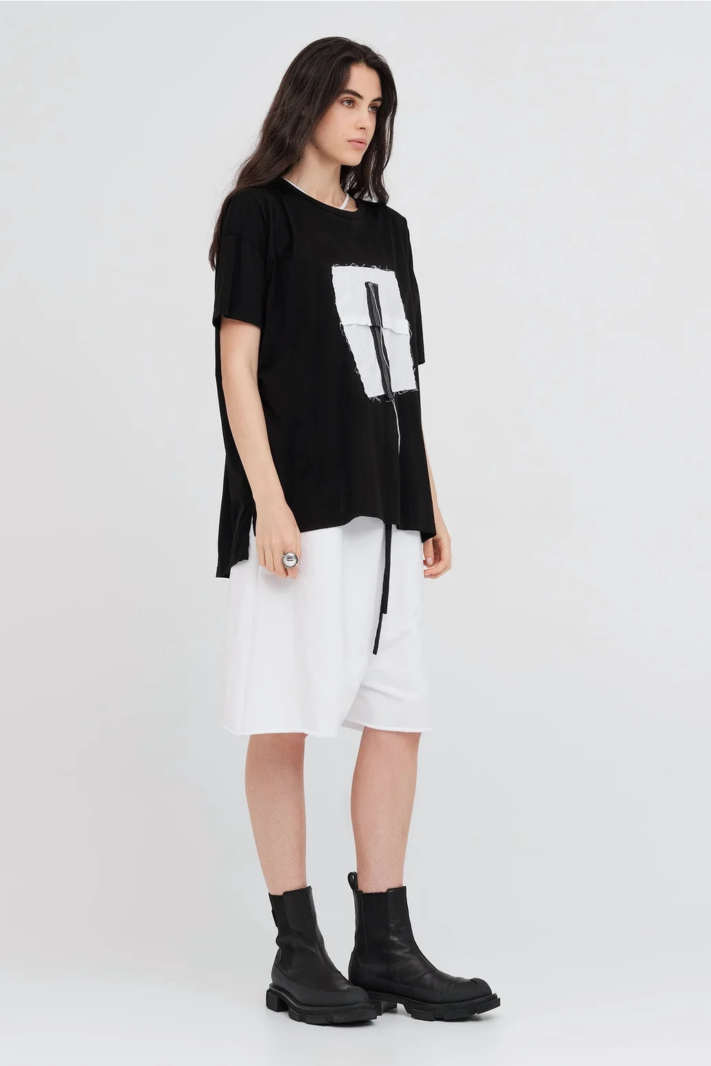 Sector Module Tee / Black-Ivory