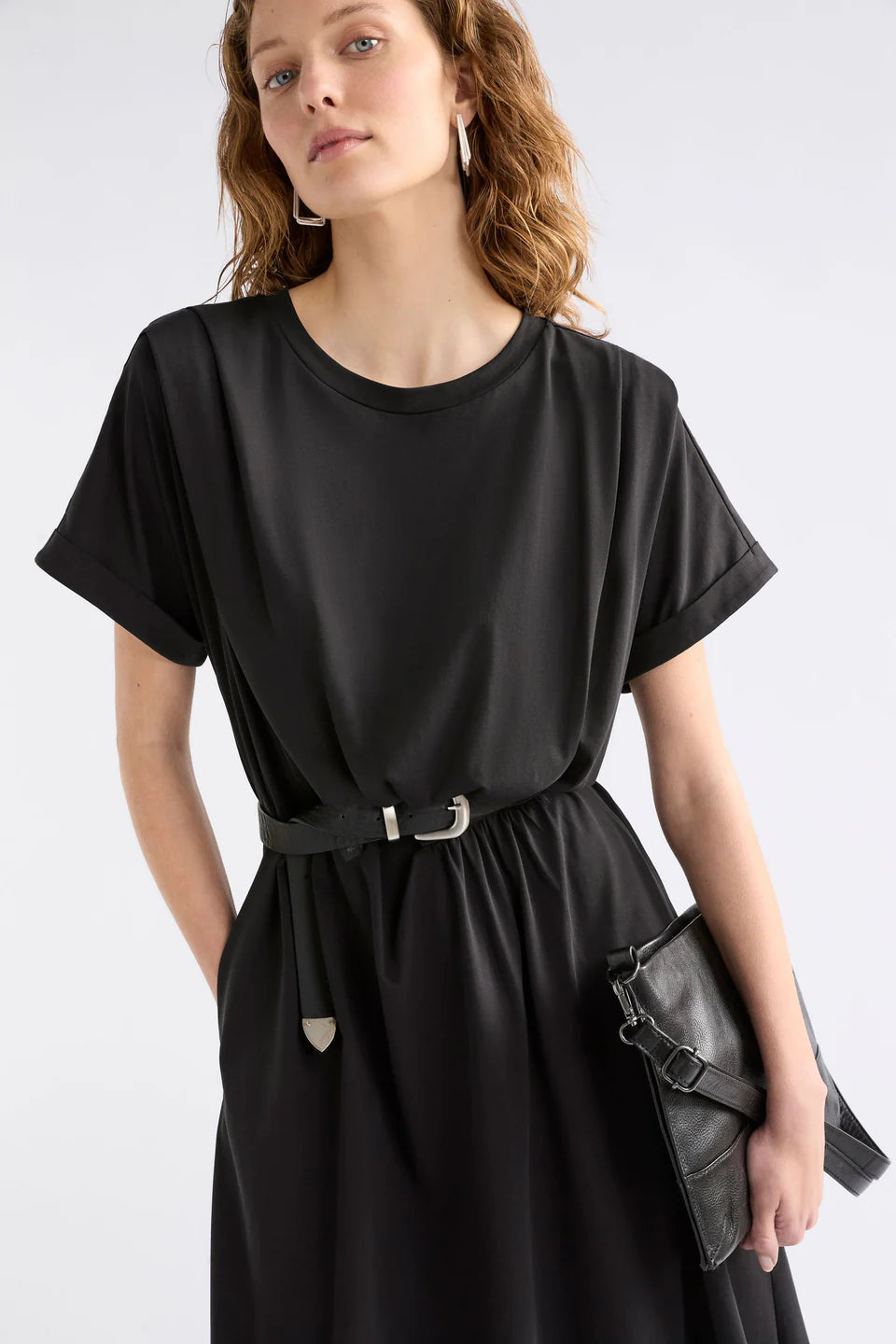 Etienne T-Shirt Dress / Burnt Chocolate