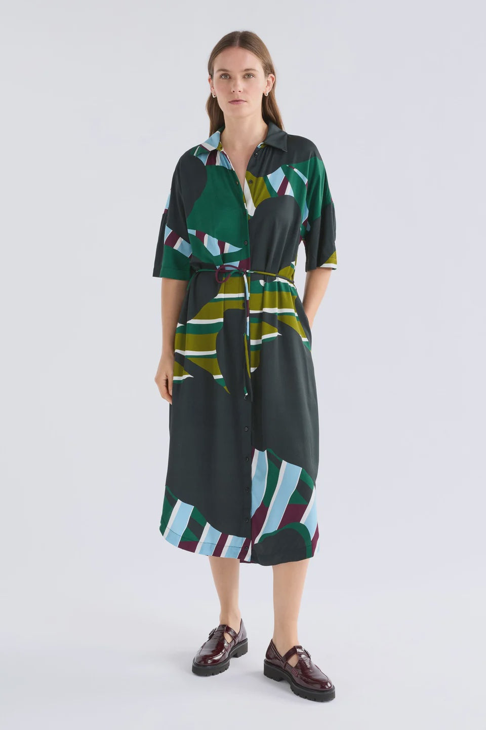 Kobaii Shirt Dress / Stribe