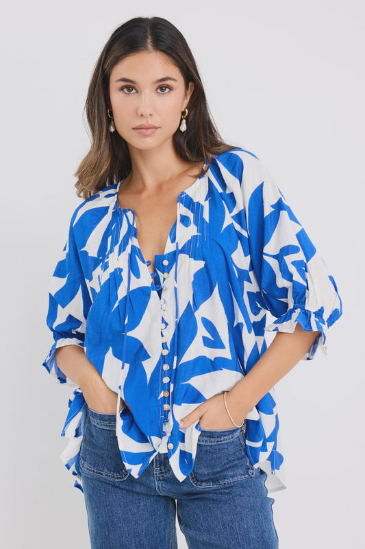 Antic  Abstract Button Front SS Top / Bright Blue