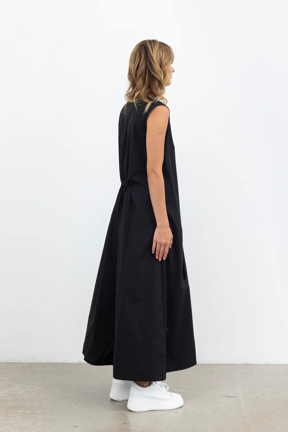 Cinematic Dress / Black