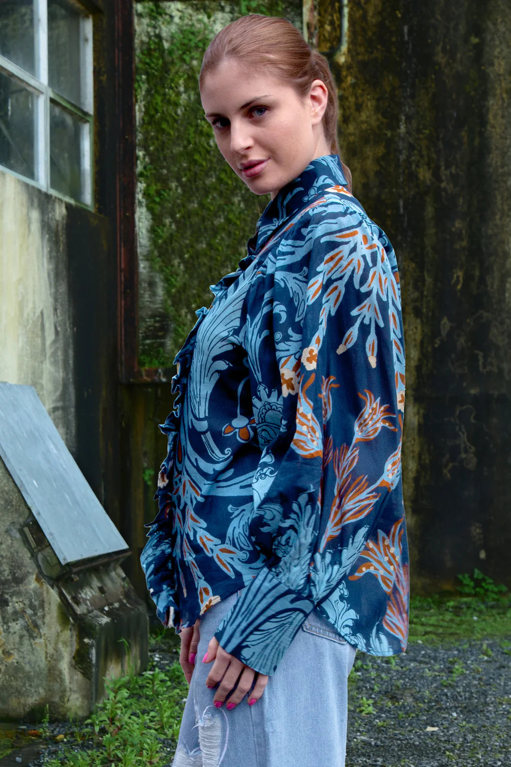 Truffle Ruffle shirt/Navy