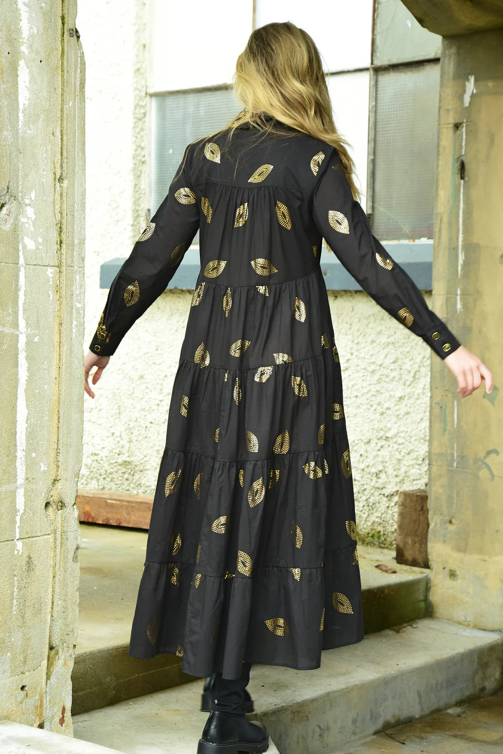 Sun and the Swoon Dress / Black Gold