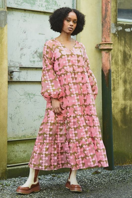 Queen Vee Dress / Pink