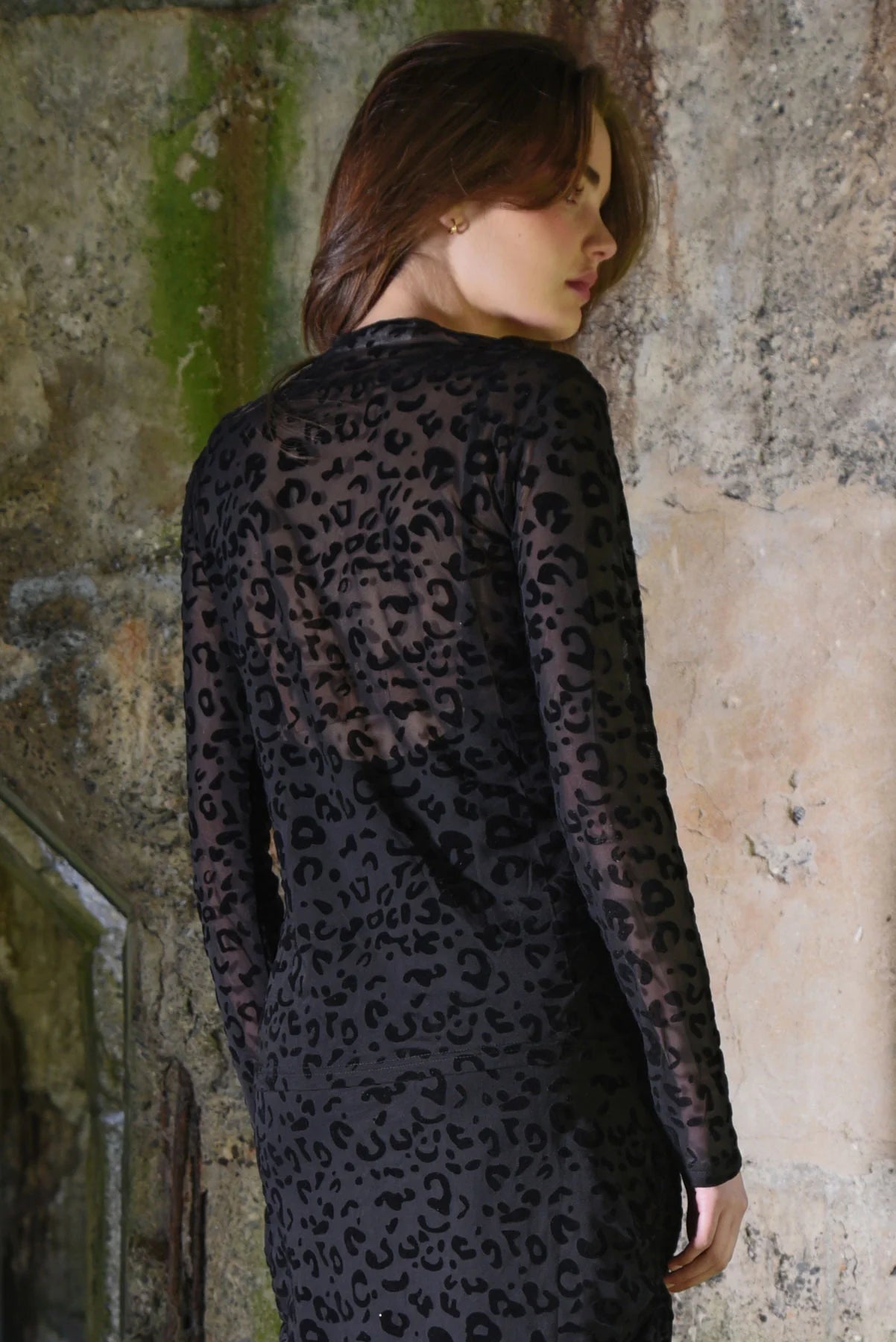 Spotted In The Wild Top / Black