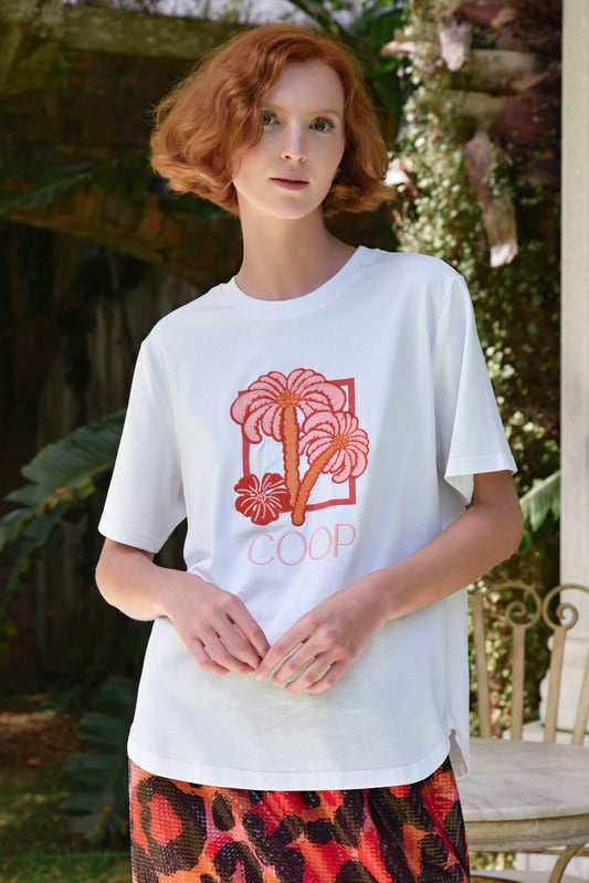 It's Always Sunny Tee / White