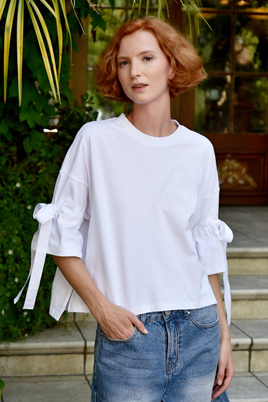 Tied Up All Day T-Shirt / White