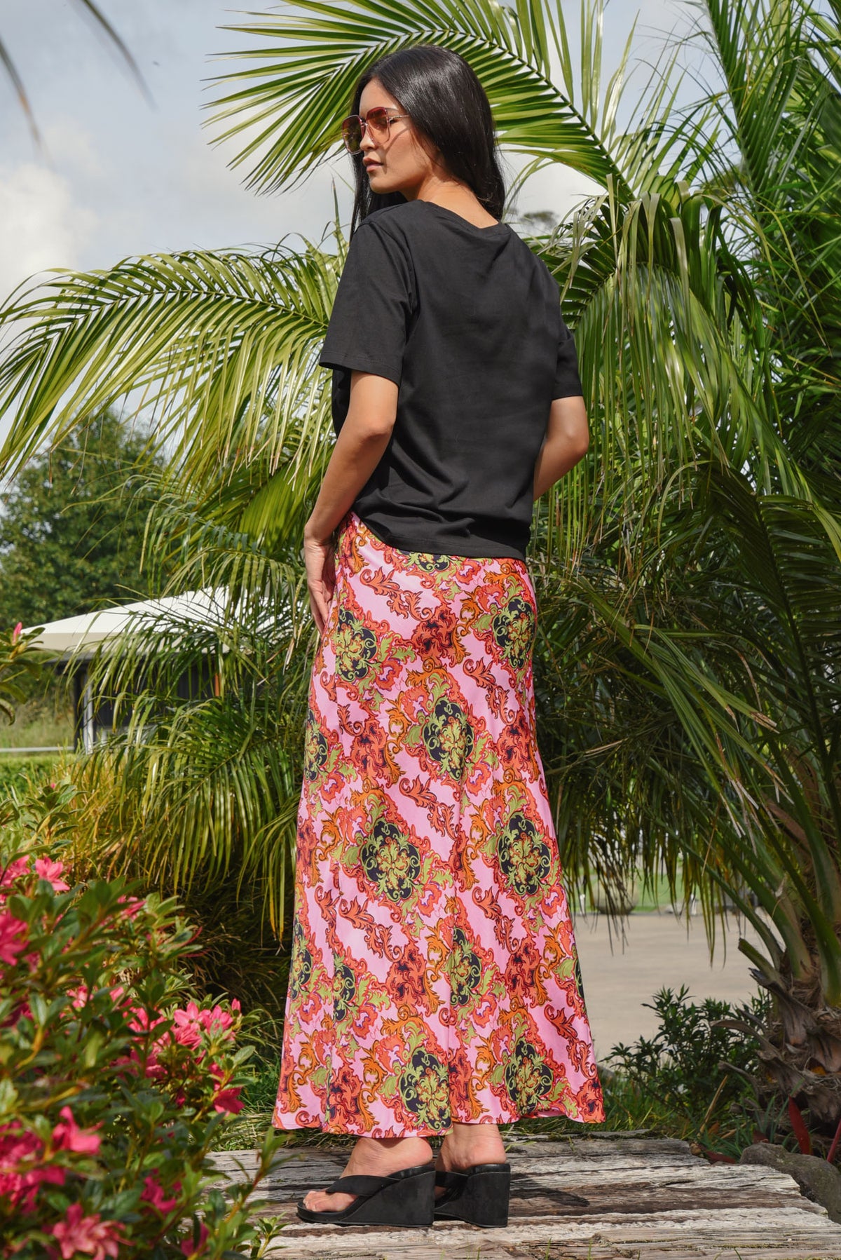Bias The Way Skirt / Pink