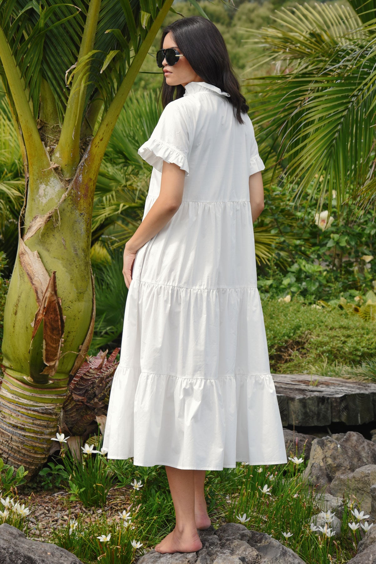 Frillaxed Dress / White