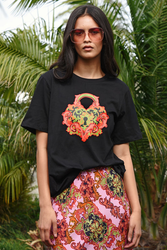 Guil-Tee Pleasures Tee / Black