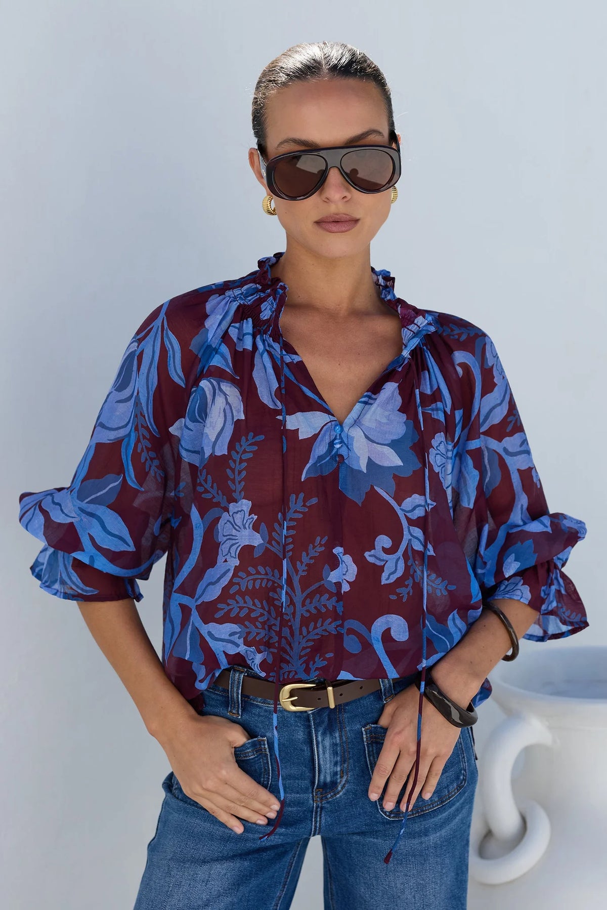 Expedition Shirred Neck Short Sleeve Top / Burgundy Blue Floral
