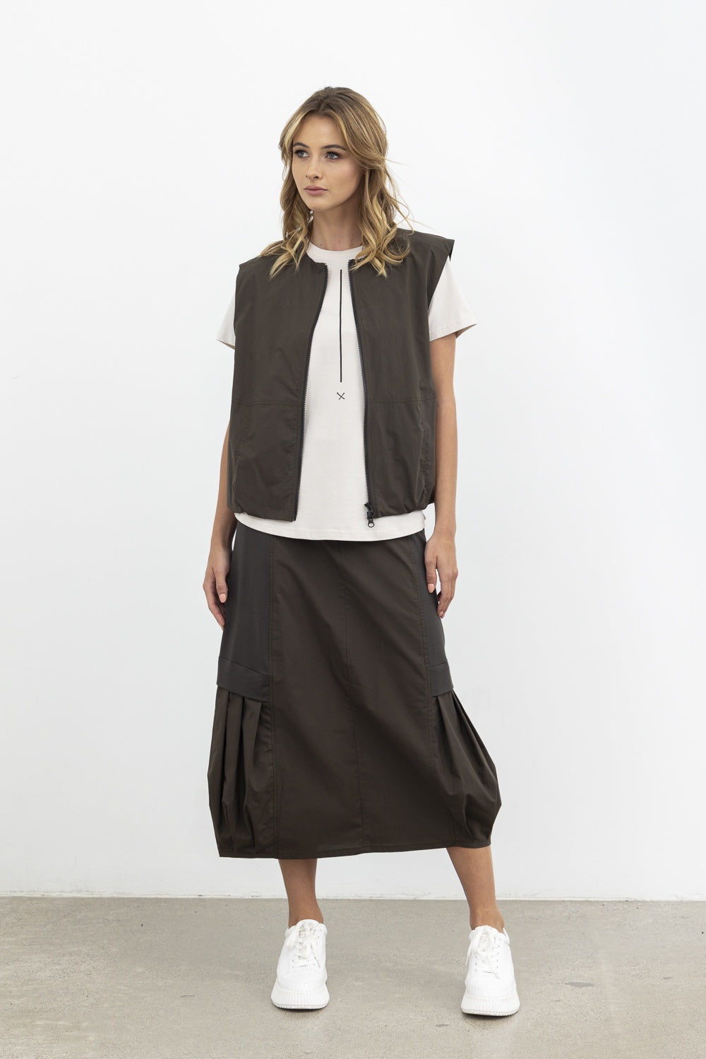 Frame by Frame Vest / Olive