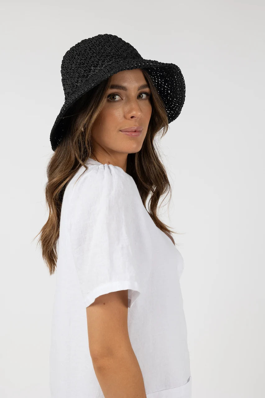 Seaside Bucket Hat / Black