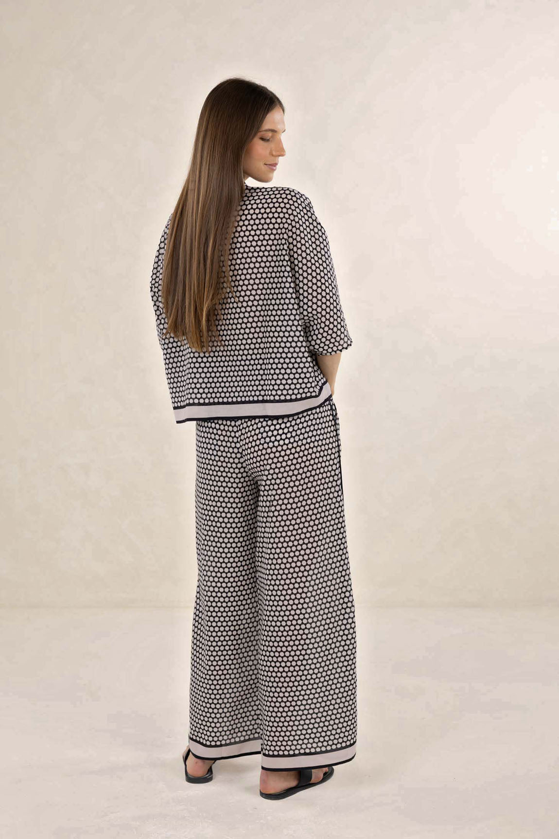 Hexi Pant / Black-Crea